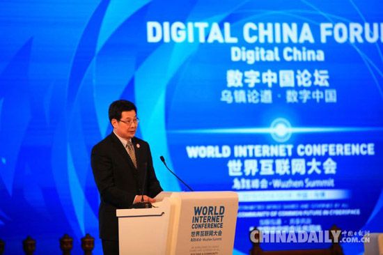 �f�s�ģ������W+�������c���и��I�l�����W����